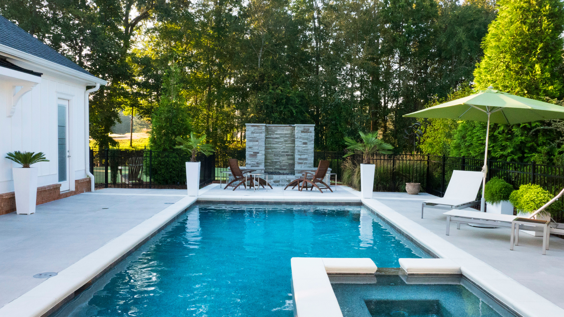 Pools/Spa Companies Minneapolis